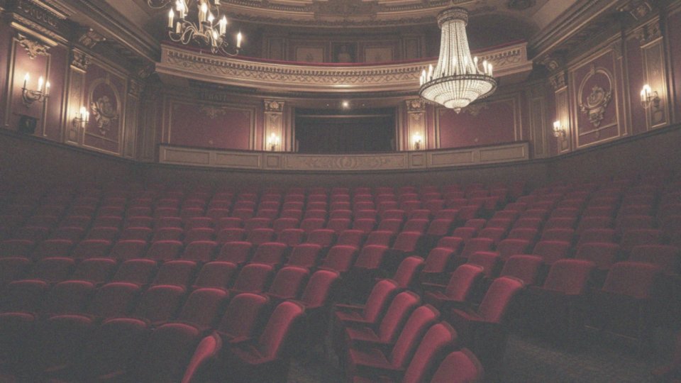 Jakie są indywidualne preferencje dotyczące miejsc w teatrze?