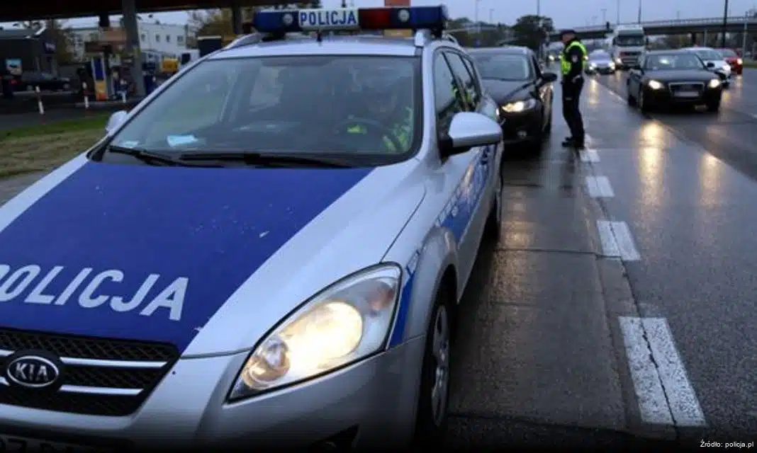 Bezpieczne Święta Bożego Narodzenia: Jak chronić się w sieci